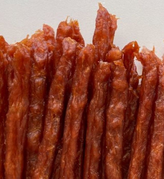 Снеки мясные  (джерки и палочки)