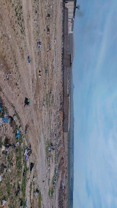 Навои  карнаб пост ёнида ишлаб чикариш 46 сотиг ер жой сотилади ,