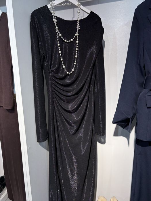 Платье сатылымда новый 3 турінен