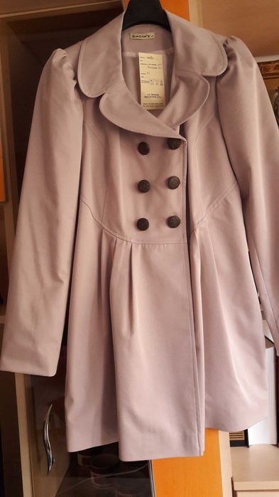 Trenci cu 2 randuri de nasturi