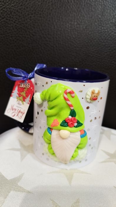 Светещи Коледни чаши с гномчета от полимерна глина