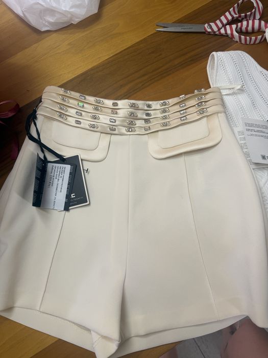 Elisabetta Franchi панталони чисто нови
