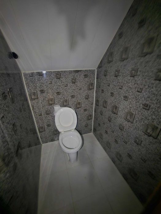 2 хоналик квартира 6 кават кирпичный дом, шарк 1, бозорча
