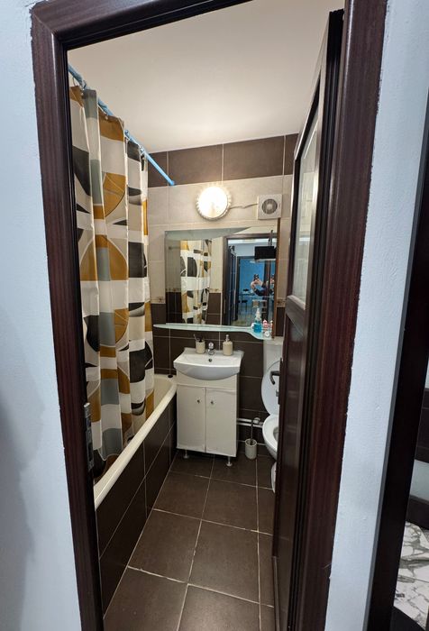 Inchiriere apartament 2 camere Piata Resita
