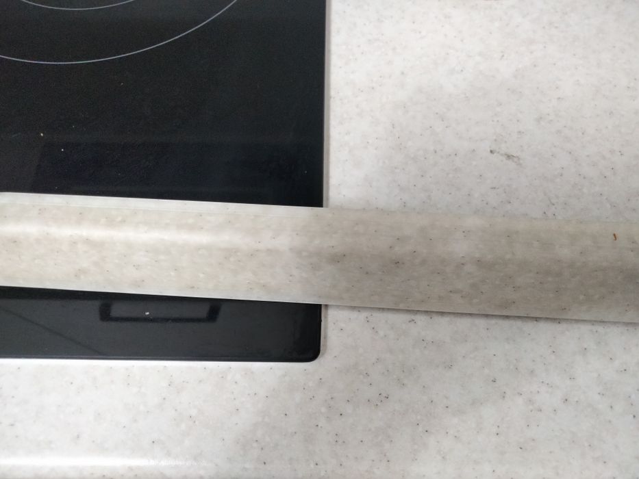 Плинтус к столешнице