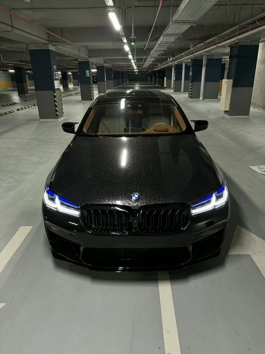 Продам свою Bmw G30 2017 (f90) Полный Фуловой комплектации!
