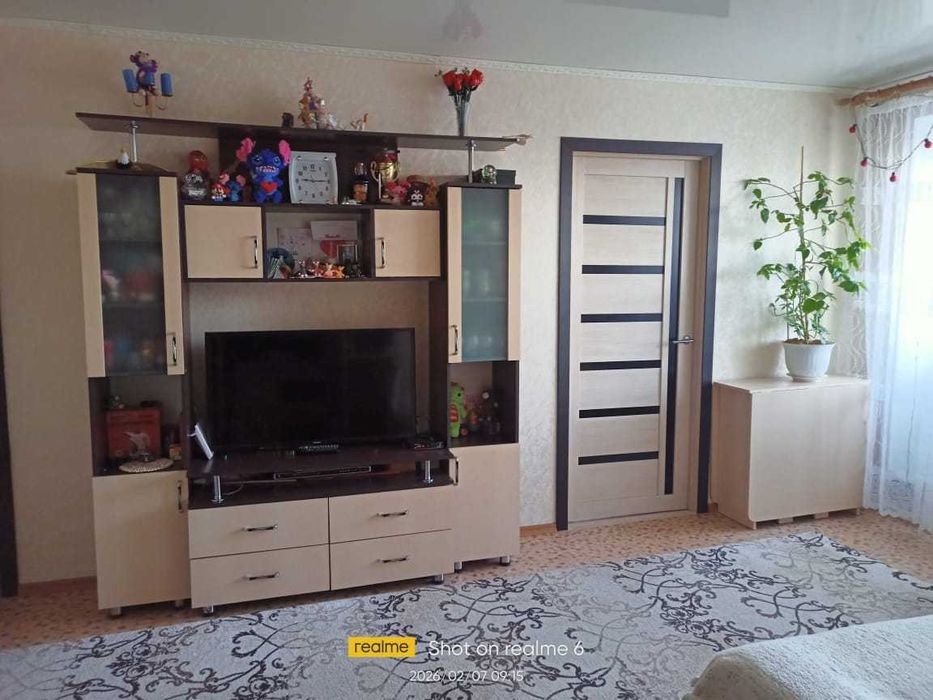 Продам трех комнатную квартиру.