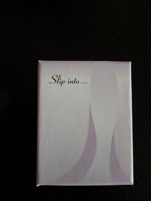 Обеци с клипси и колие от Avon