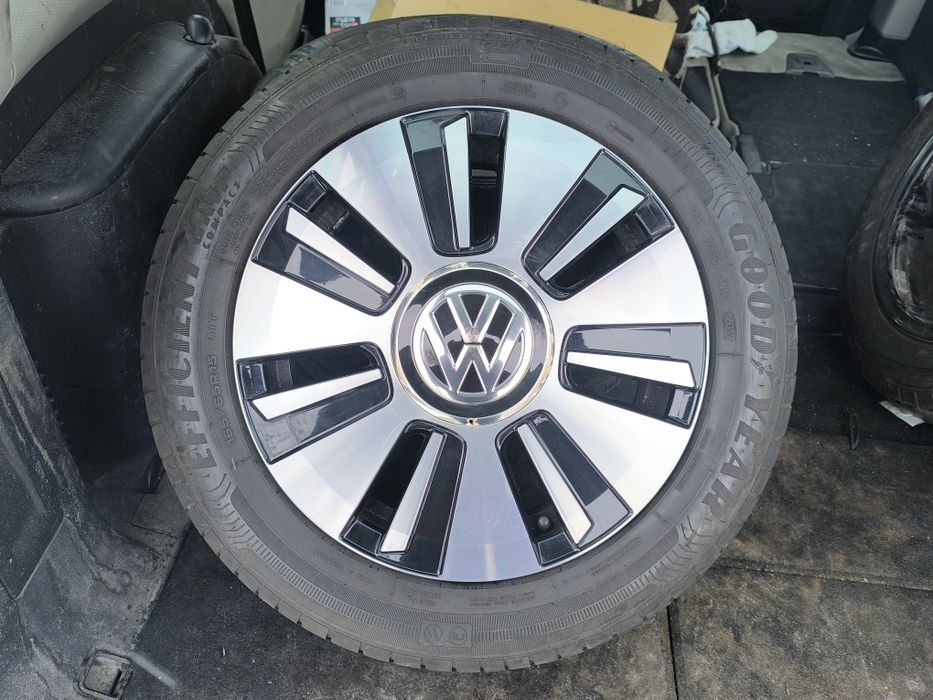 15 цола джанти с гуми за  Volkswagen UP Фолксваген ЪП