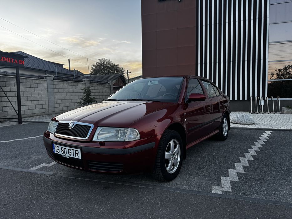 Skoda Octavia 1