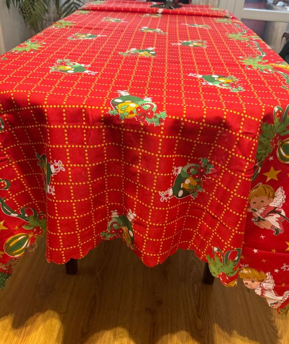 Коледна покривка