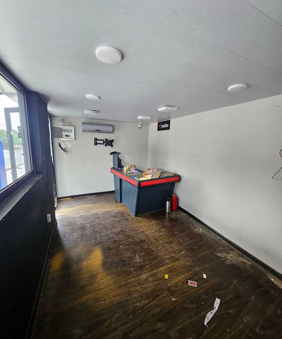 Продаётся или сдаётся магазин!