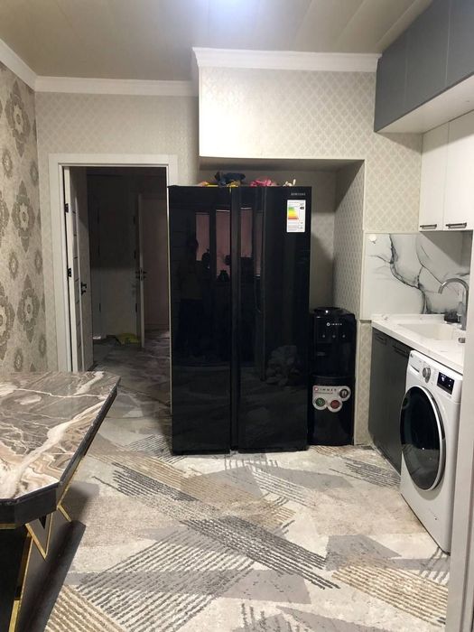 Янги Хайот тумани 8-худуд новостройка  3 хонали уй сотилади