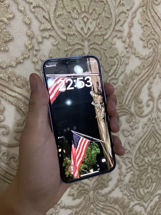 Iphone 12 mini продается