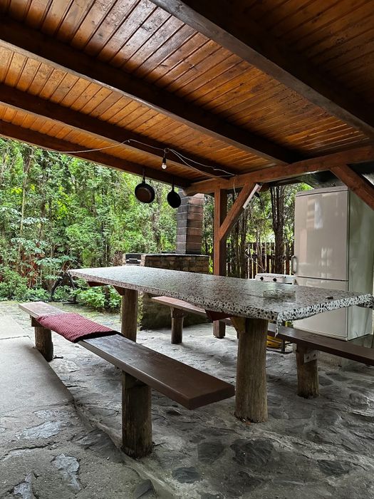 Cabana de inchiriat pe malul lacului Tarnita