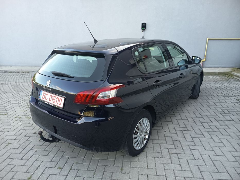 Peugeot 308  Benzina doar140mii km