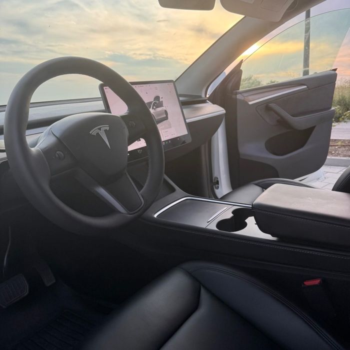 Tesla Model Y Long Range AWD Ryzen Tesla Vision