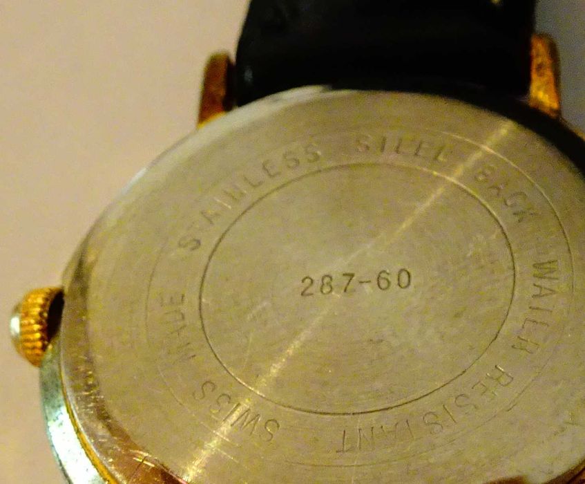 Continental швейцарски ръчен часовник,перфектен.