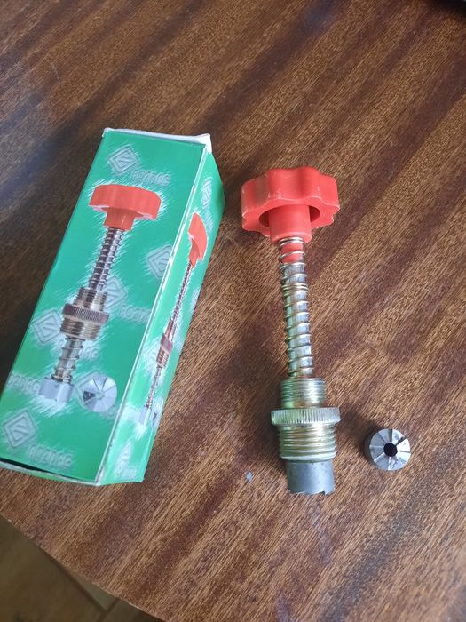 Райбер за батерия чешма