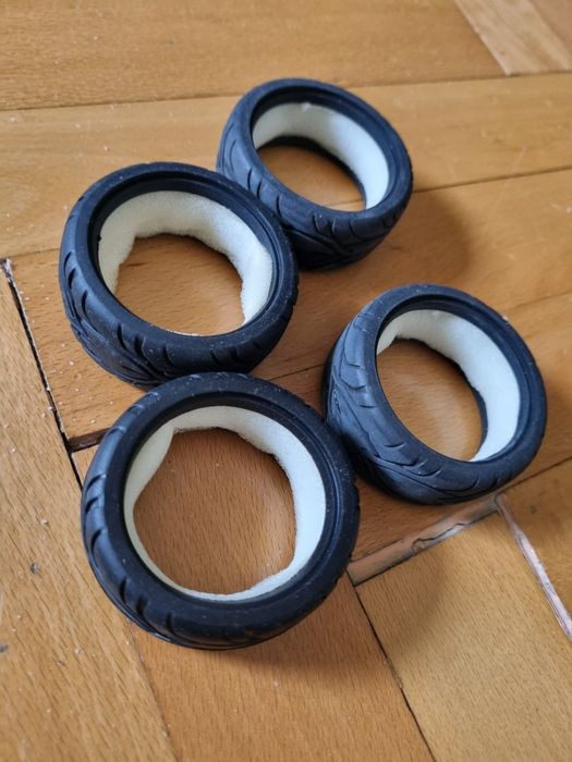 Гуми и джанти за 1. 10 rc onroad  rally  drift  slick