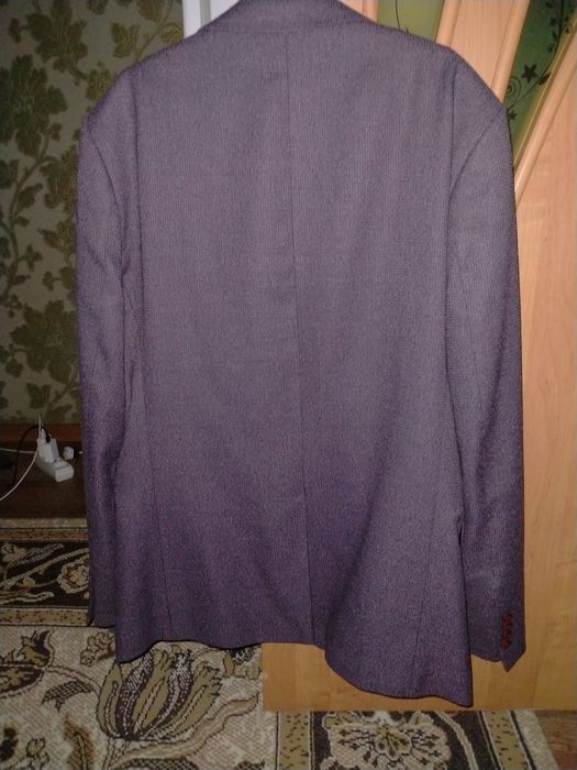 Продам пиджак в хорошем состоянии