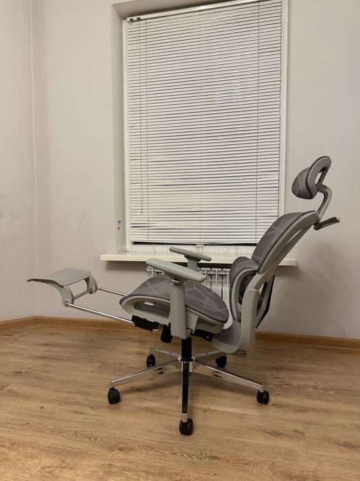 Компьютерное кресло Yepo