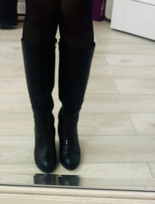 Сапоги зимняя, 36 размер. Кожа, натуралтный мех.