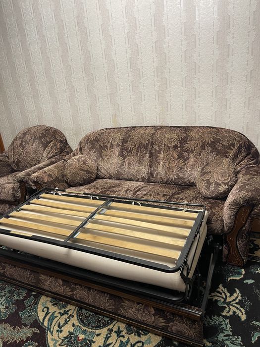 Продам диван и два кресла!!