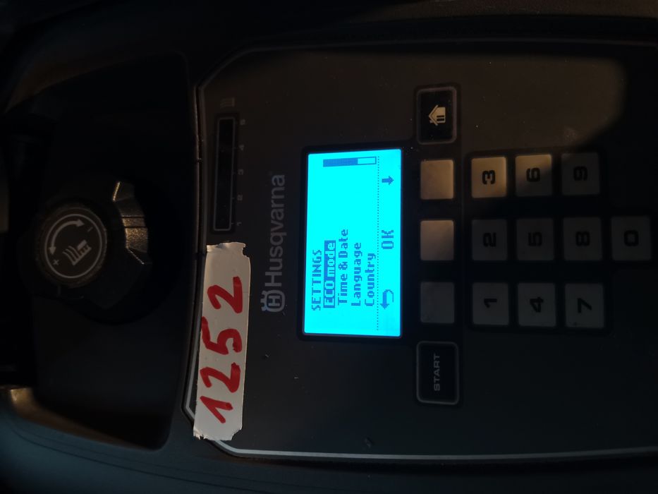 Huzqvarna auto mawer 305