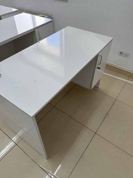 Столы офисные 3 шт.