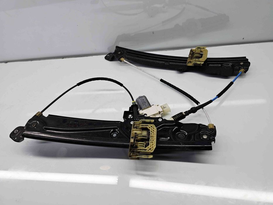 Macara electrica geam stanga fata Bmw 5 (F10) [Fabr 2011-2016] 7182111