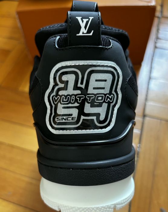 Adidași Louis Vuitton Skates negri