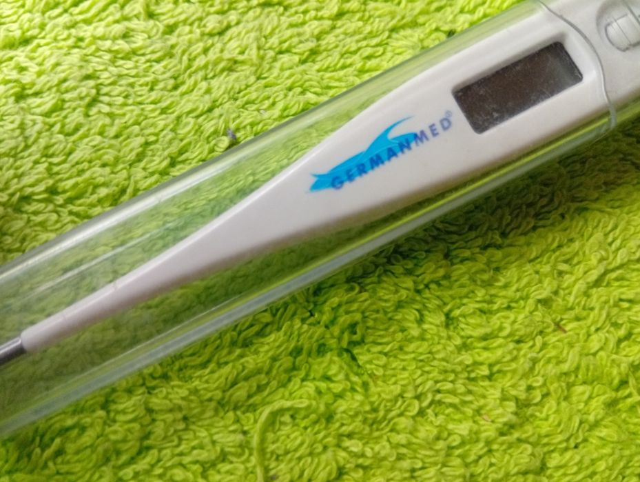 Termometru uman digital