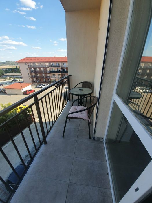 Apartament 2 camere de închiriat, parcare inclusǎ, Iriss Valea Lupului.