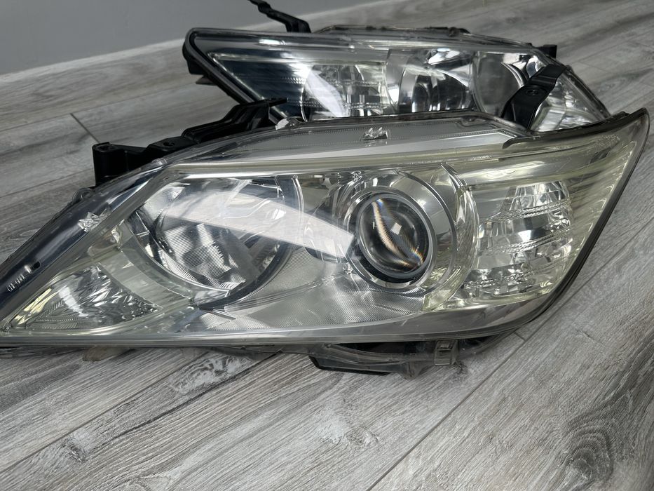 Фары передние Тойота Камри 50 европеец