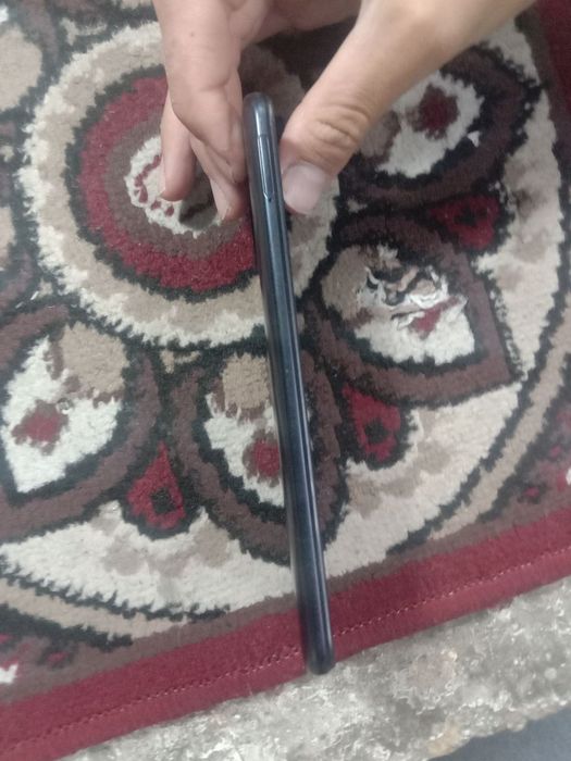 Redmi 9a sotiladi telefon yaxshi xolatda