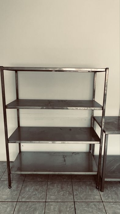 Vand raft si masa de inox, mașina desamburit vișine