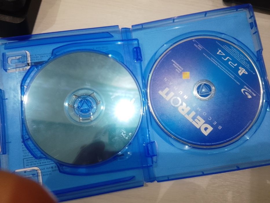 Пс4 с играми в хорошем состояние