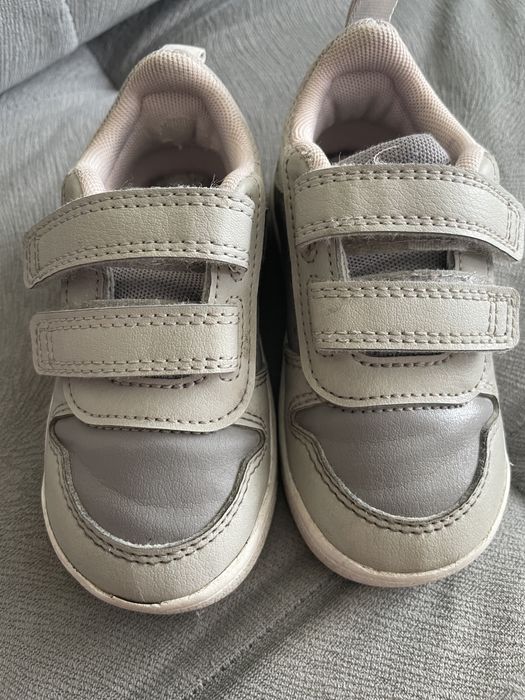 Маратонки Adidas