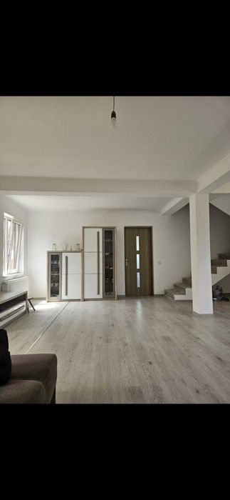 Ofer spre vanzare casa in Galpaia PRET NEGOCIABIL