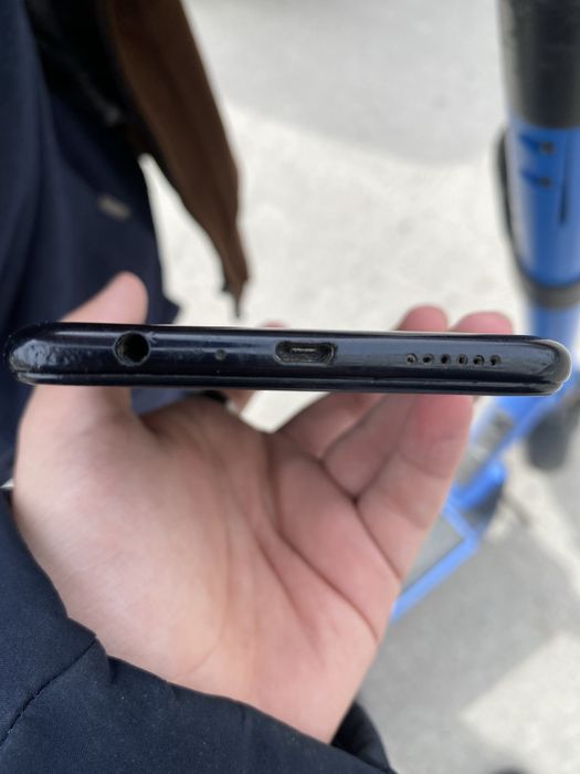 Samsung A10S holati yaxshi