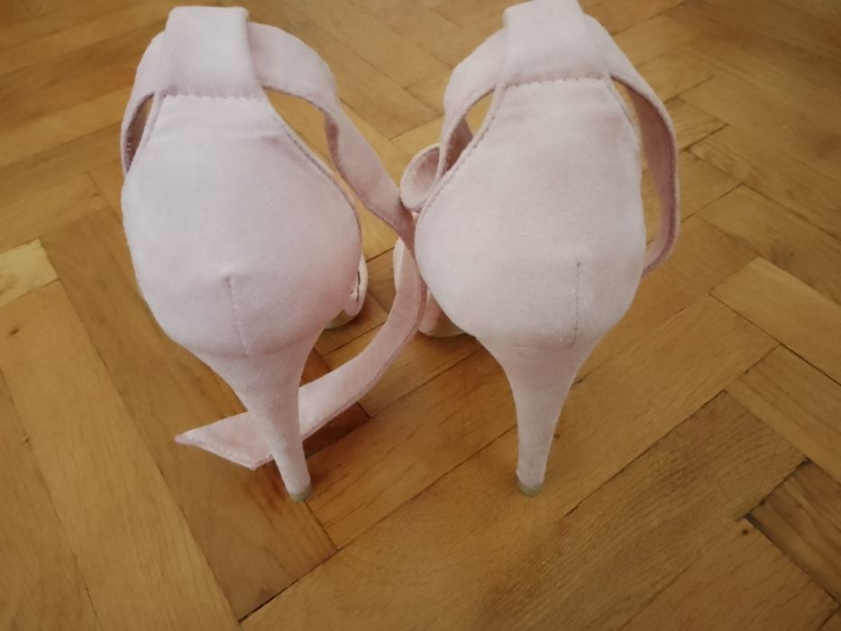 Sandale Roz catifelate, marimea 35, o singura purtare, Vices