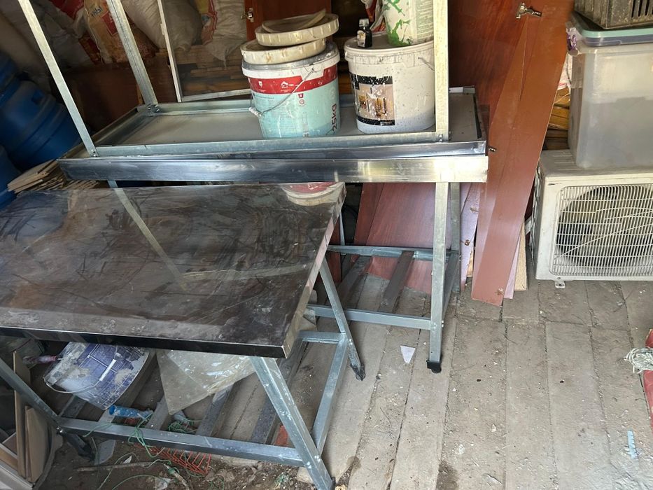 Стол продаётся для пищи