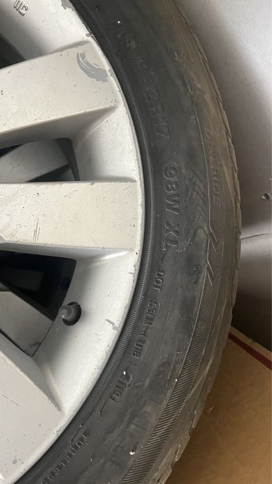 Шина с дисками размер 215/55/17