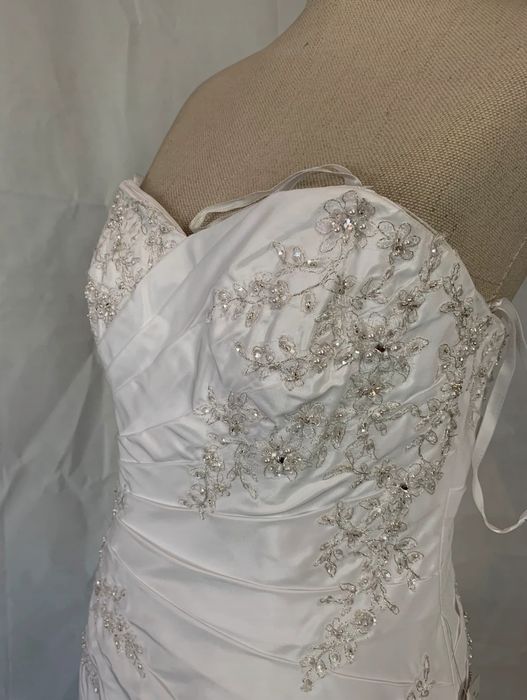 Rochie mireasa Lohrengel