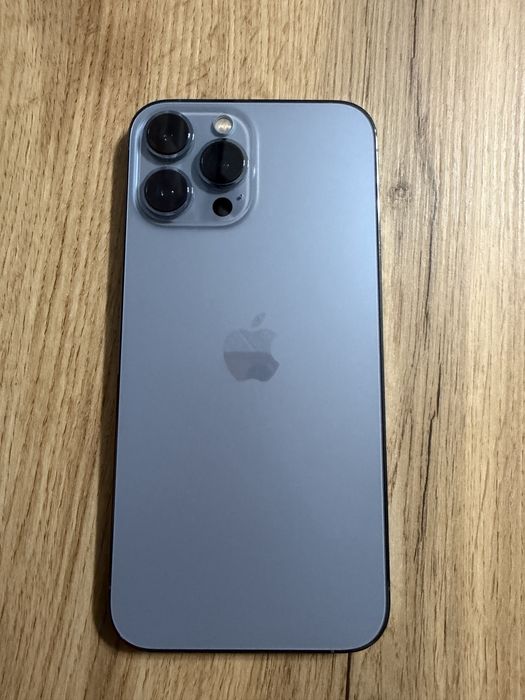 Продам Айфон 13 pro max