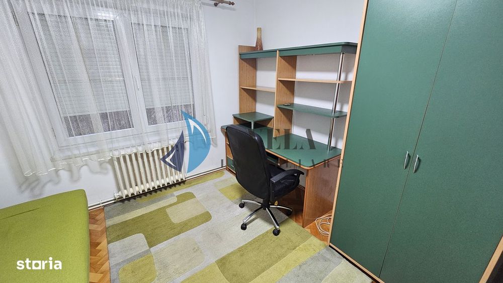 Apartament 4 camere, Cornisa