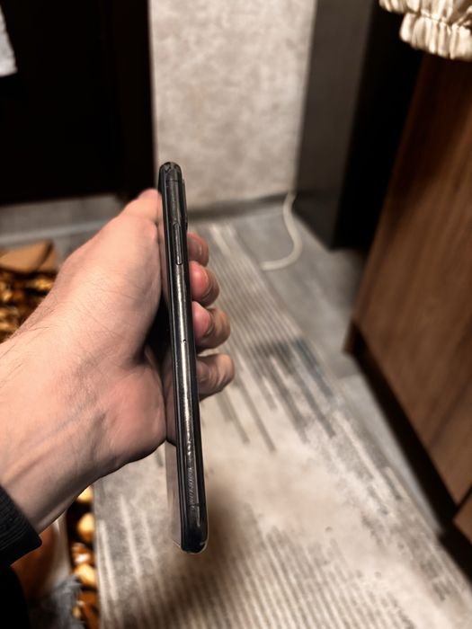Iphone X в хорошем состояний