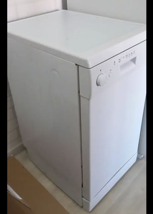 Посудомоечная машина продам