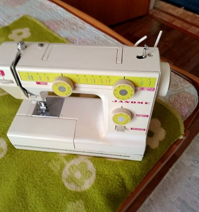 Швейная машинка сгорел мотор